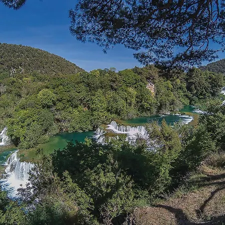 Lovely In Apartman Brodarica (Sibenik-Knin)