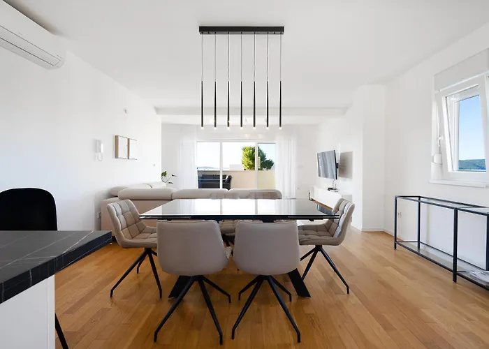 Lovely In Apartman Brodarica (Sibenik-Knin)